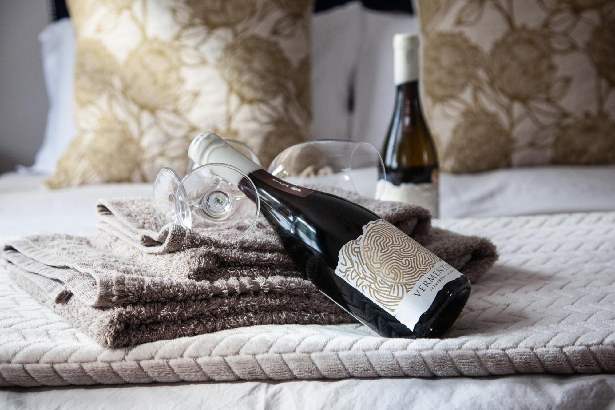 Ayama Wine Farm - Manor House Bed & Breakfast Wellington Exterior foto